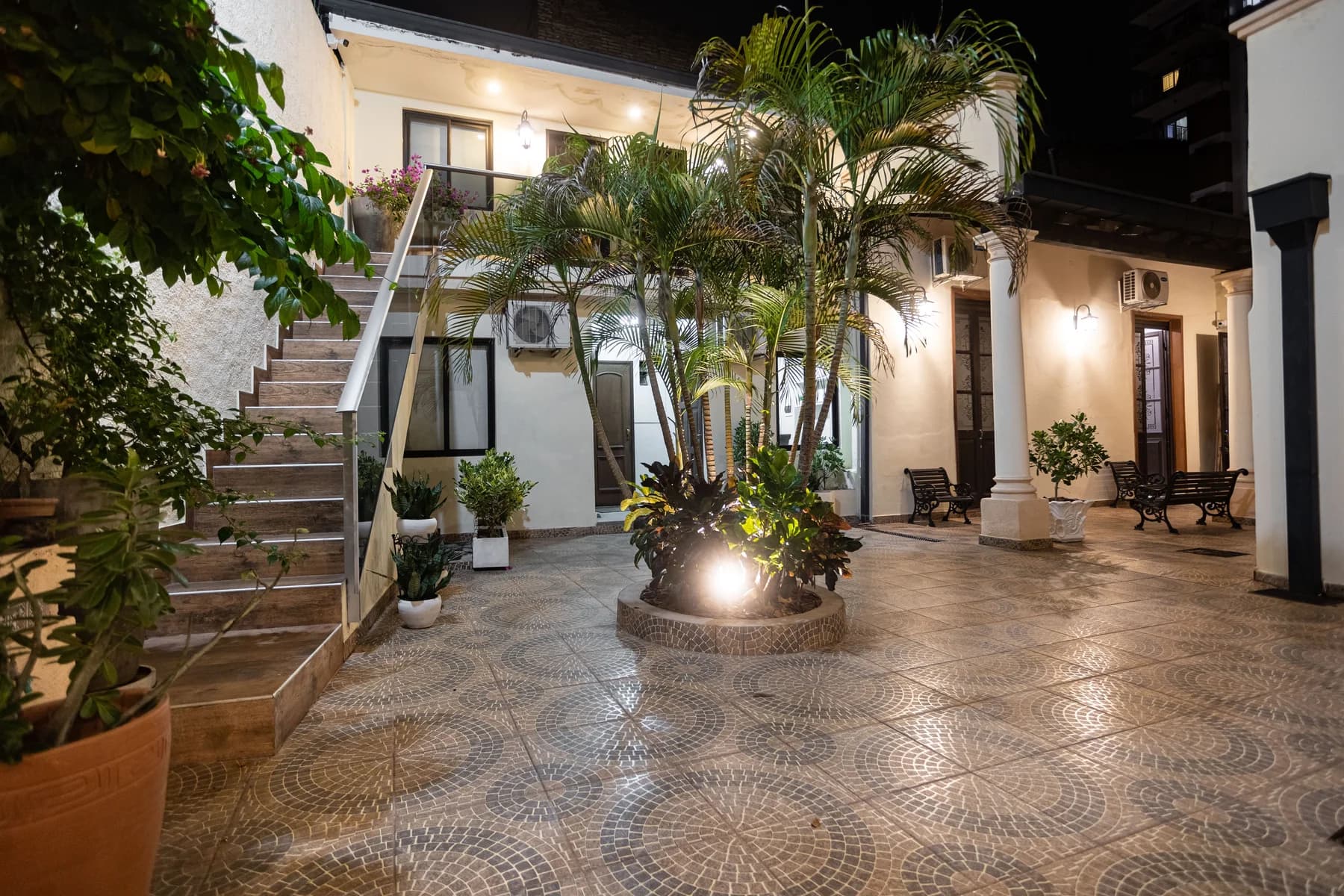 El patio del estudio Tuma